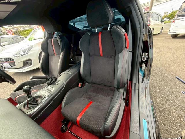 ＧＲ８６ ＲＺ　ドライブレコーダー　バックカメラ　ＴＶ　オートクルーズコントロール　ＭＴ　オートライト　ＬＥＤヘッドランプ　スマートキー　電動格納ミラー　シートヒーター　アルミホイール　盗難防止システム（24枚目）