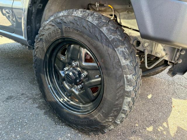 ジムニー ＸＬ　４ＷＤ　ドライブレコーダー　衝突被害軽減システム　オートライト　スマートキー　アイドリングストップ　ＭＴ　盗難防止システム　ＡＢＳ　ＥＳＣ　衝突安全ボディ　エアコン　パワーウィンドウ　運転席エアバッグ（8枚目）