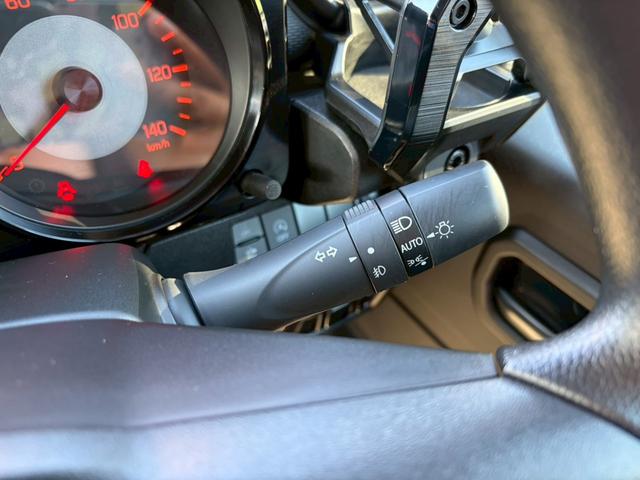 ジムニー ＸＬ　４ＷＤ　ドライブレコーダー　衝突被害軽減システム　オートライト　スマートキー　アイドリングストップ　ＭＴ　盗難防止システム　ＡＢＳ　ＥＳＣ　衝突安全ボディ　エアコン　パワーウィンドウ　運転席エアバッグ（30枚目）