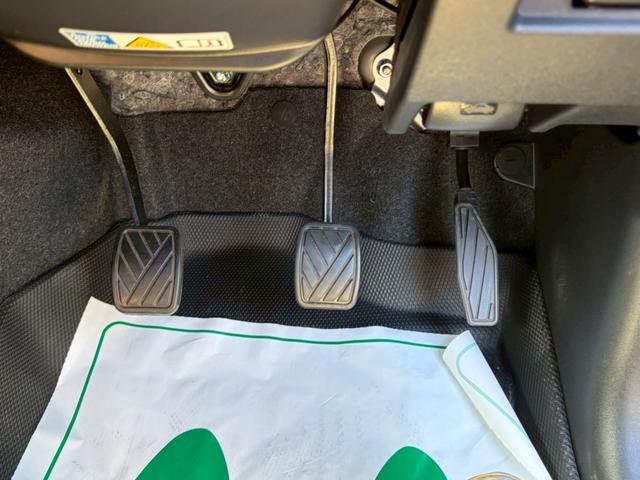 ジムニー ＸＬ　４ＷＤ　ドライブレコーダー　衝突被害軽減システム　オートライト　スマートキー　アイドリングストップ　ＭＴ　盗難防止システム　ＡＢＳ　ＥＳＣ　衝突安全ボディ　エアコン　パワーウィンドウ　運転席エアバッグ（36枚目）