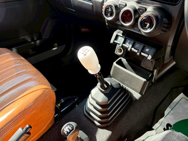 ジムニー ＸＬ　４ＷＤ　ドライブレコーダー　衝突被害軽減システム　オートライト　スマートキー　アイドリングストップ　ＭＴ　盗難防止システム　ＡＢＳ　ＥＳＣ　衝突安全ボディ　エアコン　パワーウィンドウ　運転席エアバッグ（43枚目）