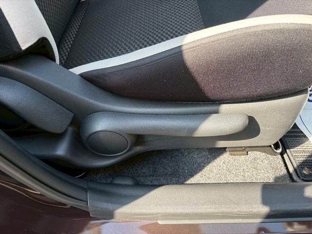 ノート X 全周囲カメラ ナビ TV レーンアシスト 衝突被害軽減システム スマートキー CVT 盗難防止システム 衝突安全ボディ ABS ESC エアコン パワーステアリング パワーウィンドウ(28枚目)