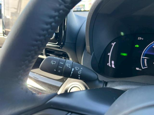 ヤリスクロス ハイブリッドZ 全周囲カメラ クリアランスソナー オートクルーズコントロール レーンアシスト パワーシート 衝突被害軽減システム ナビ TV オートマチックハイビーム オートライト LEDヘッドランプ 電動リアゲート(47枚目)