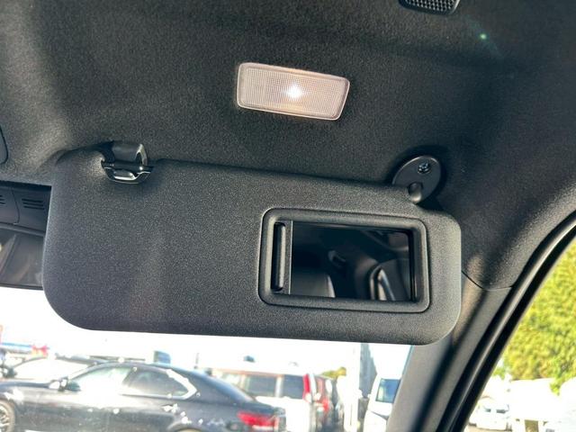 ヤリスクロス ハイブリッドZ 全周囲カメラ クリアランスソナー オートクルーズコントロール レーンアシスト パワーシート 衝突被害軽減システム ナビ TV オートマチックハイビーム オートライト LEDヘッドランプ 電動リアゲート(65枚目)