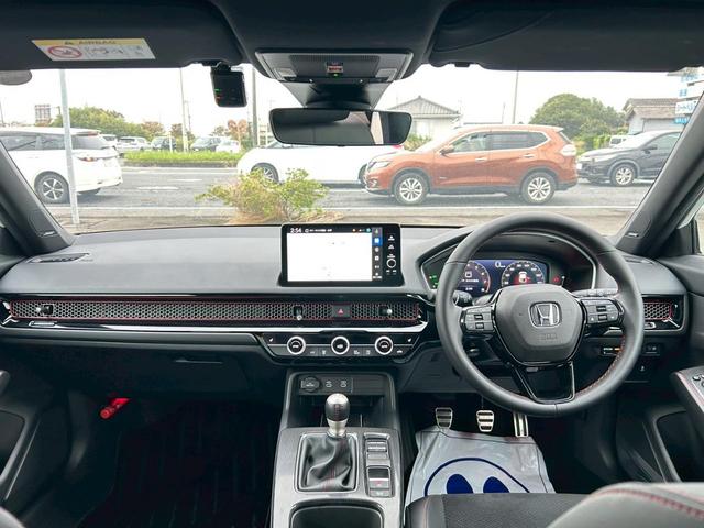 シビック ＲＳ　ドライブレコーダー　クリアランスソナー　オートクルーズコントロール　衝突被害軽減システム　ＬＥＤヘッドランプ　ＭＴ　スマートキー　盗難防止システム　衝突安全ボディ　ＡＢＳ　ＥＳＣ　エアコン（32枚目）