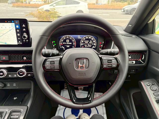 シビック ＲＳ　ドライブレコーダー　クリアランスソナー　オートクルーズコントロール　衝突被害軽減システム　ＬＥＤヘッドランプ　ＭＴ　スマートキー　盗難防止システム　衝突安全ボディ　ＡＢＳ　ＥＳＣ　エアコン（33枚目）