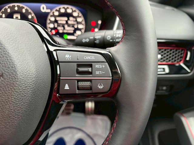 シビック ＲＳ　ドライブレコーダー　クリアランスソナー　オートクルーズコントロール　衝突被害軽減システム　ＬＥＤヘッドランプ　ＭＴ　スマートキー　盗難防止システム　衝突安全ボディ　ＡＢＳ　ＥＳＣ　エアコン（36枚目）