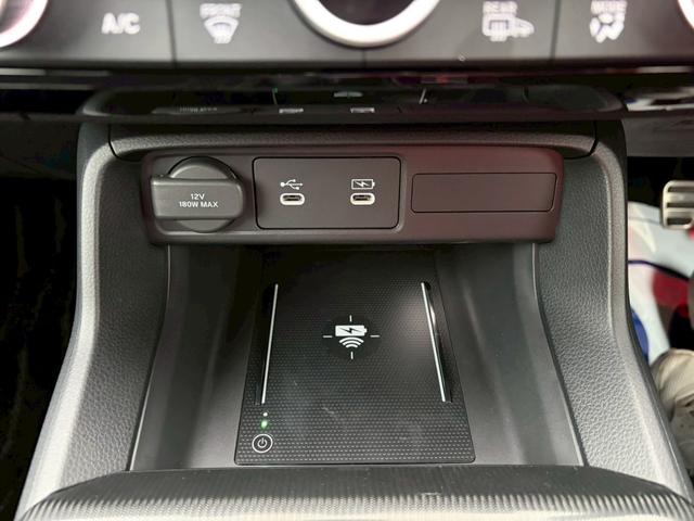 シビック ＲＳ　ドライブレコーダー　クリアランスソナー　オートクルーズコントロール　衝突被害軽減システム　ＬＥＤヘッドランプ　ＭＴ　スマートキー　盗難防止システム　衝突安全ボディ　ＡＢＳ　ＥＳＣ　エアコン（49枚目）