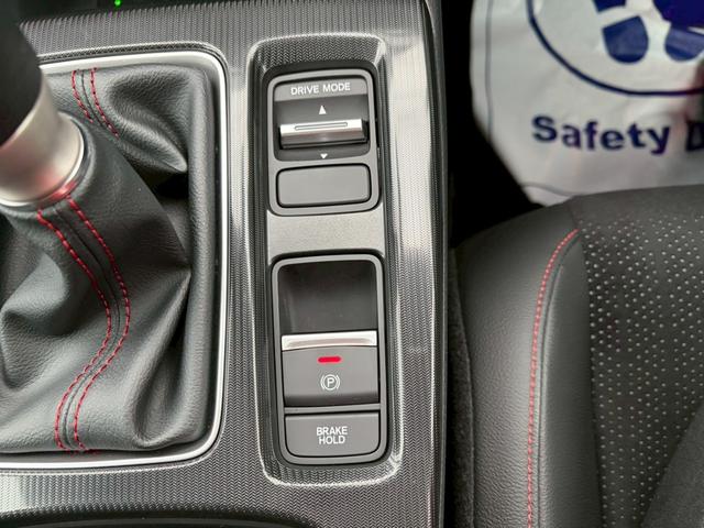 シビック ＲＳ　ドライブレコーダー　クリアランスソナー　オートクルーズコントロール　衝突被害軽減システム　ＬＥＤヘッドランプ　ＭＴ　スマートキー　盗難防止システム　衝突安全ボディ　ＡＢＳ　ＥＳＣ　エアコン（52枚目）