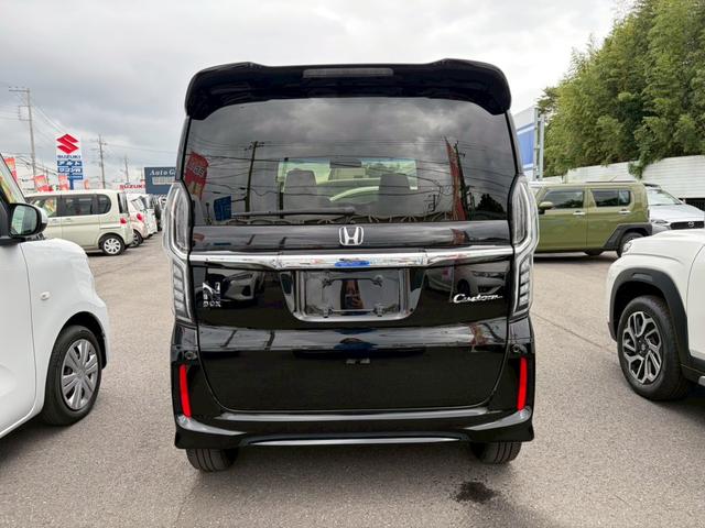 Ｎ－ＢＯＸカスタム Ｇ・Ｌターボホンダセンシング　ドライブレコーダー　ＥＴＣ　バックカメラ　両側電動スライドドア　ナビ　ＴＶ　クリアランスソナー　アダプティブクルーズコントロール　レーンアシスト　衝突被害軽減システム　オートライト　ＬＥＤヘッドランプ（6枚目）