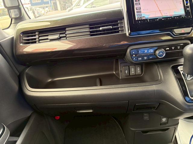 Ｎ－ＢＯＸカスタム Ｇ・Ｌターボホンダセンシング　ドライブレコーダー　ＥＴＣ　バックカメラ　両側電動スライドドア　ナビ　ＴＶ　クリアランスソナー　アダプティブクルーズコントロール　レーンアシスト　衝突被害軽減システム　オートライト　ＬＥＤヘッドランプ（65枚目）