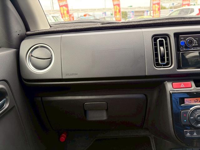 アルトワークス ベースグレード　オートライト　ＨＩＤ　スマートキー　電動格納ミラー　ＭＴ　盗難防止システム　ＡＢＳ　ＥＳＣ　ＵＳＢ　アルミホイール　衝突安全ボディ　エアコン　パワーステアリング　パワーウィンドウ（47枚目）