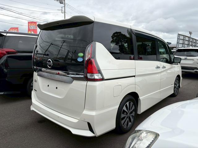 セレナ ハイウェイスター　ＶセレクションＩＩ　ドライブレコーダー　ＥＴＣ　フロントカメラ　ナビ　ＴＶ　クリアランスソナー　オートクルーズコントロール　パークアシスト　衝突被害軽減システム　両側電動スライドドア　オートライト　ＬＥＤヘッドランプ（5枚目）