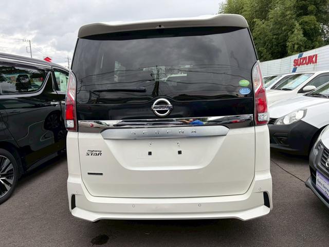 セレナ ハイウェイスター　ＶセレクションＩＩ　ドライブレコーダー　ＥＴＣ　フロントカメラ　ナビ　ＴＶ　クリアランスソナー　オートクルーズコントロール　パークアシスト　衝突被害軽減システム　両側電動スライドドア　オートライト　ＬＥＤヘッドランプ（6枚目）