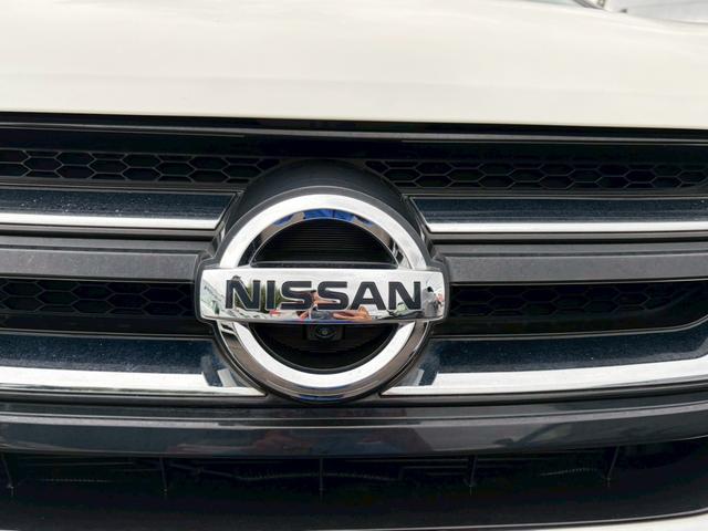 セレナ ハイウェイスター　ＶセレクションＩＩ　ドライブレコーダー　ＥＴＣ　フロントカメラ　ナビ　ＴＶ　クリアランスソナー　オートクルーズコントロール　パークアシスト　衝突被害軽減システム　両側電動スライドドア　オートライト　ＬＥＤヘッドランプ（13枚目）