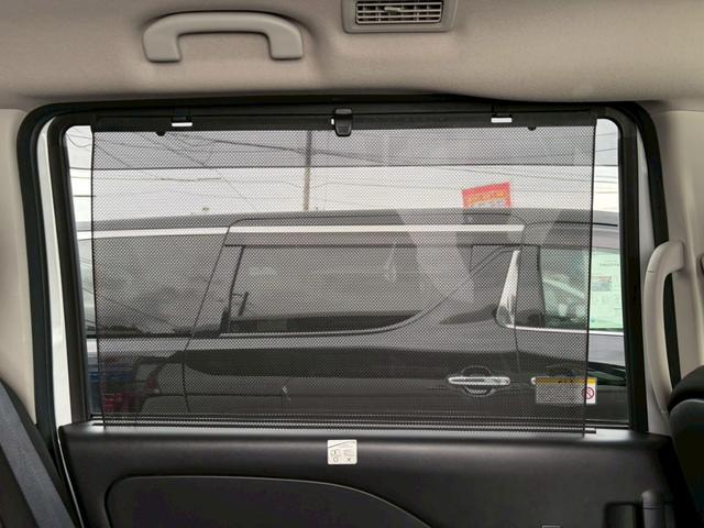 セレナ ハイウェイスター　ＶセレクションＩＩ　ドライブレコーダー　ＥＴＣ　フロントカメラ　ナビ　ＴＶ　クリアランスソナー　オートクルーズコントロール　パークアシスト　衝突被害軽減システム　両側電動スライドドア　オートライト　ＬＥＤヘッドランプ（27枚目）