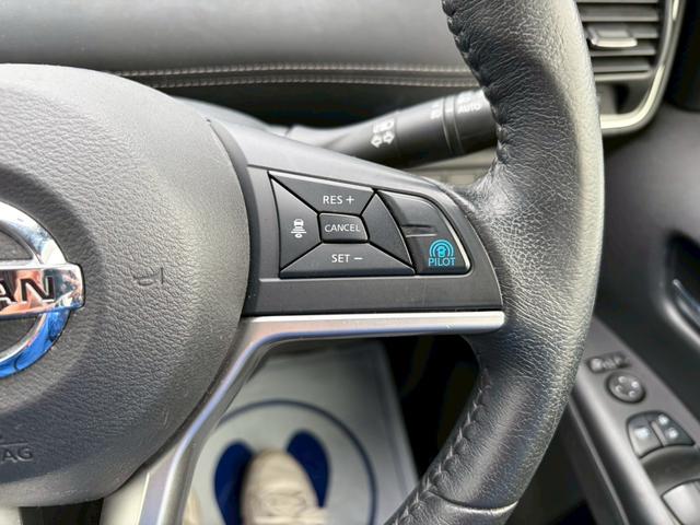 セレナ ハイウェイスター　ＶセレクションＩＩ　ドライブレコーダー　ＥＴＣ　フロントカメラ　ナビ　ＴＶ　クリアランスソナー　オートクルーズコントロール　パークアシスト　衝突被害軽減システム　両側電動スライドドア　オートライト　ＬＥＤヘッドランプ（44枚目）