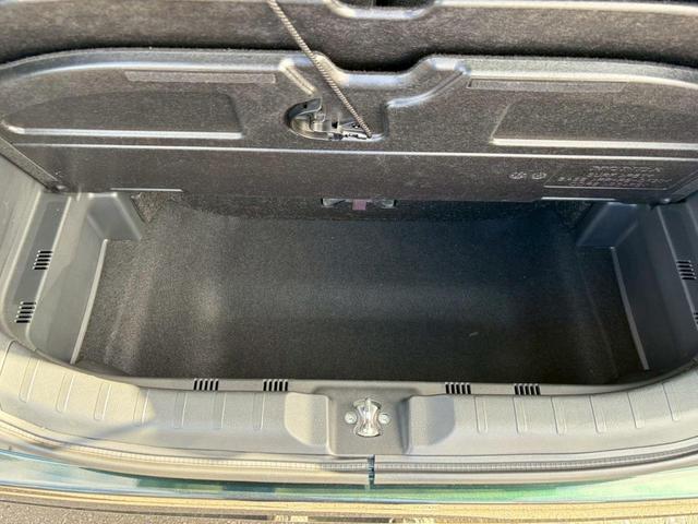 この度は当店のお車をご覧になっていただき、誠にありがとうございます。じっくり現車確認して頂けるよう、ご準備を致します！