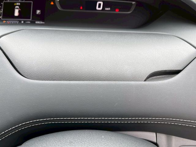 セレナ ハイウェイスター　ＥＴＣ　全周囲カメラ　ナビ　ＴＶ　オートクルーズコントロール　衝突被害軽減システム　両側電動スライドドア　オートライト　スマートキー　アイドリングストップ　３列シート　ウォークスルー　ＣＶＴ（47枚目）