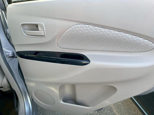 デイズ Ｘ　全周囲カメラ　ナビ　ＴＶ　スマートキー　アイドリングストップ　電動格納ミラー　ベンチシート　ＣＶＴ　盗難防止システム　ＡＢＳ　ＣＤ　ＵＳＢ　ミュージックプレイヤー接続可　衝突安全ボディ　エアコン（24枚目）