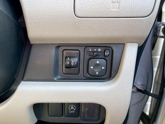 デイズ Ｘ　全周囲カメラ　ナビ　ＴＶ　スマートキー　アイドリングストップ　電動格納ミラー　ベンチシート　ＣＶＴ　盗難防止システム　ＡＢＳ　ＣＤ　ＵＳＢ　ミュージックプレイヤー接続可　衝突安全ボディ　エアコン（43枚目）