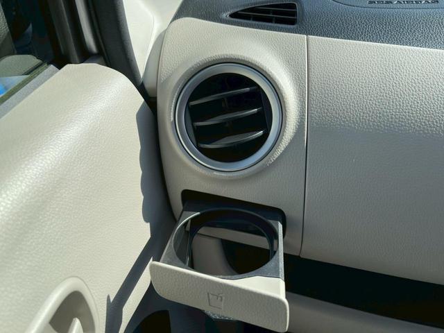 デイズ Ｘ　全周囲カメラ　ナビ　ＴＶ　スマートキー　アイドリングストップ　電動格納ミラー　ベンチシート　ＣＶＴ　盗難防止システム　ＡＢＳ　ＣＤ　ＵＳＢ　ミュージックプレイヤー接続可　衝突安全ボディ　エアコン（53枚目）