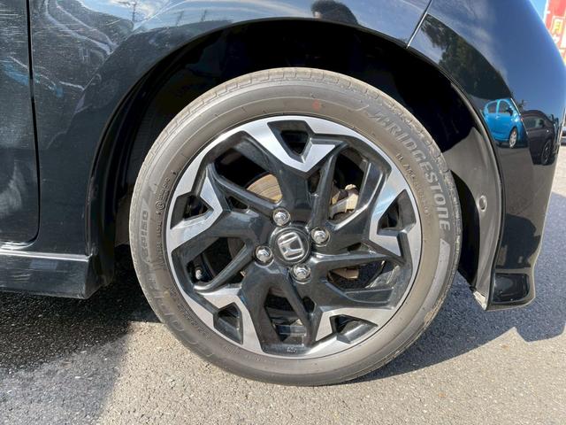 Ｎ－ＢＯＸカスタム Ｇ・Ｌターボホンダセンシング　ドライブレコーダー　ＥＴＣ　バックカメラ　両側電動スライドドア　ナビ　ＴＶ　クリアランスソナー　オートクルーズコントロール　レーンアシスト　衝突被害軽減システム　オートライト　ＬＥＤヘッドランプ（8枚目）