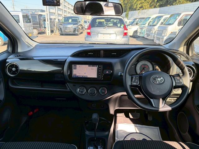 運転者にとっては日々使用することとなる運転席です。運転席が快適だと運転に集中することができますね。