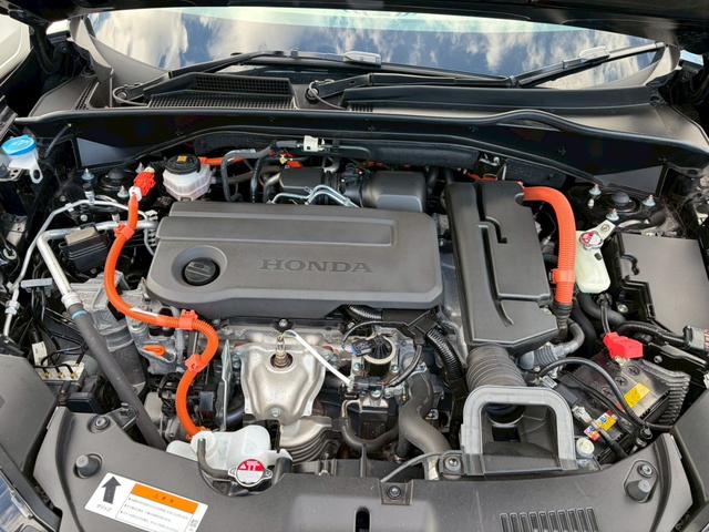 ＺＲ－Ｖ ｅ：ＨＥＶ　Ｚ　ドライブレコーダー　全周囲カメラ　クリアランスソナー　オートクルーズコントロール　レーンアシスト　パワーシート　衝突被害軽減システム　ナビ　ＴＶ　オートライト　ＬＥＤヘッドランプ　アルミホイール（73枚目）