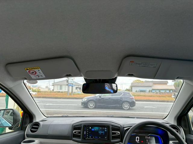 ミライース X SAIII バックカメラ クリアランスソナー 衝突被害軽減システム オートマチックハイビーム オートライト LEDヘッドランプ キーレスエントリー アイドリングストップ 電動格納ミラー CVT 盗難防止システム(28枚目)