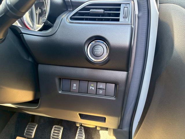 スイフトスポーツ ベースグレード　クリアランスソナー　オートクルーズコントロール　レーンアシスト　衝突被害軽減システム　アルミホイール　オートライト　ＬＥＤヘッドランプ　スマートキー　電動格納ミラー　シートヒーター　ＭＴ（44枚目）