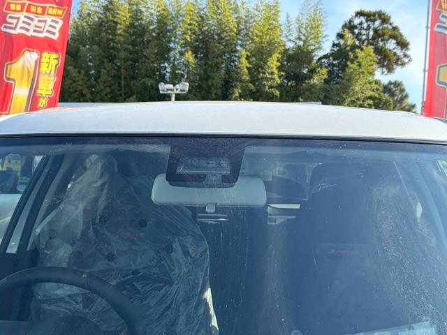 スイフトスポーツ ベースグレード　クリアランスソナー　オートクルーズコントロール　レーンアシスト　衝突被害軽減システム　アルミホイール　オートライト　ＬＥＤヘッドランプ　スマートキー　電動格納ミラー　シートヒーター　ＭＴ（60枚目）