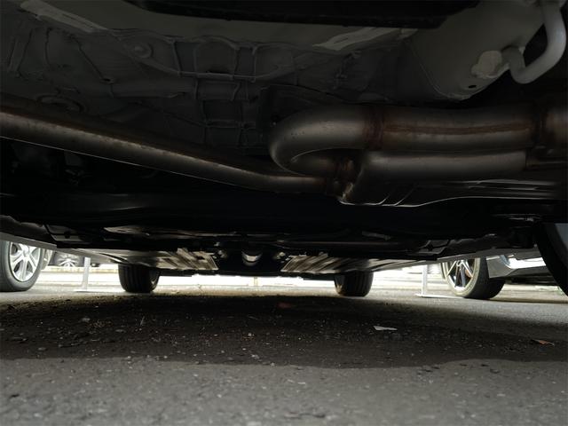 スイフトスポーツ ベースグレード　クリアランスソナー　オートクルーズコントロール　レーンアシスト　衝突被害軽減システム　アルミホイール　オートライト　ＬＥＤヘッドランプ　スマートキー　電動格納ミラー　シートヒーター　ＭＴ（65枚目）