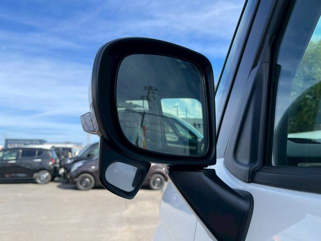 トール カスタムＧ　バックカメラ　ＴＶ　両側電動スライドドア　クリアランスソナー　オートクルーズコントロール　衝突被害軽減システム　アルミホイール　オートライト　ＬＥＤヘッドランプ　スマートキー　アイドリングストップ（17枚目）