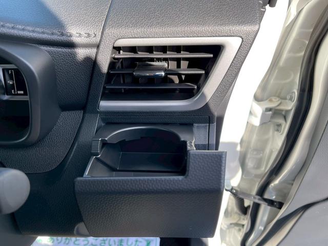 トール カスタムＧ　バックカメラ　ＴＶ　両側電動スライドドア　クリアランスソナー　オートクルーズコントロール　衝突被害軽減システム　アルミホイール　オートライト　ＬＥＤヘッドランプ　スマートキー　アイドリングストップ（47枚目）