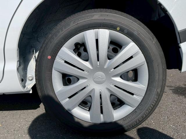 ムーヴ Ｘ　ドライブレコーダー　バックカメラ　両側スライド・片側電動　ＴＶ　クリアランスソナー　衝突被害軽減システム　オートライト　ＬＥＤヘッドランプ　スマートキー　アイドリングストップ　ベンチシート　ＣＶＴ（13枚目）