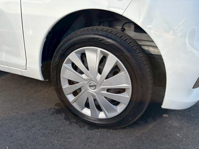 デイズ J ナビ TV キーレスエントリー 電動格納ミラー ベンチシート CVT ABS ESC CD USB ミュージックプレイヤー接続可 衝突安全ボディ エアコン パワーステアリング パワーウィンドウ(10枚目)