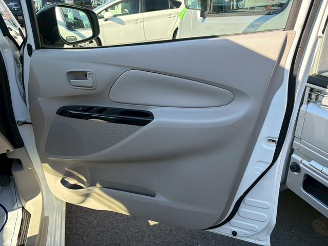 デイズ J ナビ TV キーレスエントリー 電動格納ミラー ベンチシート CVT ABS ESC CD USB ミュージックプレイヤー接続可 衝突安全ボディ エアコン パワーステアリング パワーウィンドウ(30枚目)