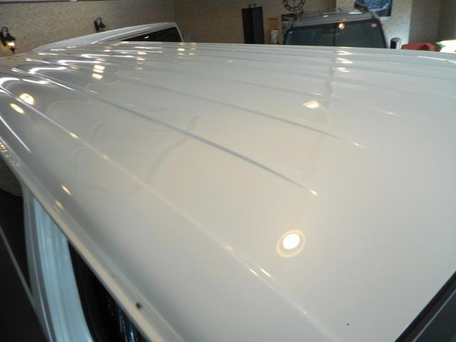 ハイエースバン スーパーＧＬ　ダークプライムＩＩ　登録済み未使用車　ＬＥＤヘッドライト　両側パワースライド　パノラミックビューカメラ　純正フロアマット　トヨタセーフティセンス（11枚目）