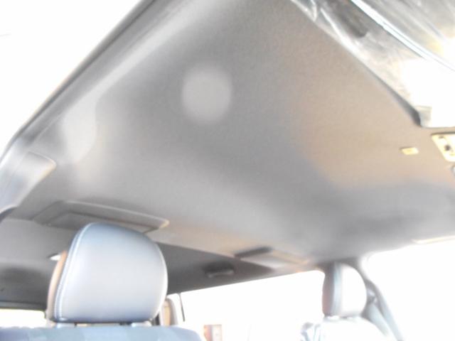 ハイエースバン スーパーＧＬ　ダークプライムＩＩ　登録済み未使用車　ＬＥＤヘッドライト　両側パワースライド　パノラミックビューカメラ　純正フロアマット　トヨタセーフティセンス（44枚目）