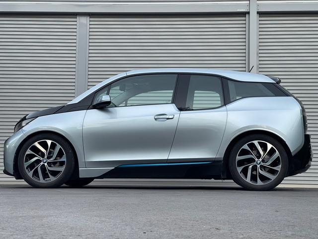 ＢＭＷ ｉ３