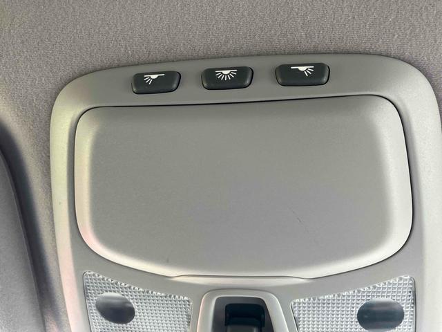 Ｖ７０ Ｒ　４ＷＤ　ＥＴＣ　ナビ　オートクルーズコントロール　アルミホイール　ＨＩＤ　サンルーフ　パワーシート　ターボ　シートヒーター　ＡＴ　盗難防止システム　ＡＢＳ　ＣＤ　エアコン　パワーステアリング（38枚目）