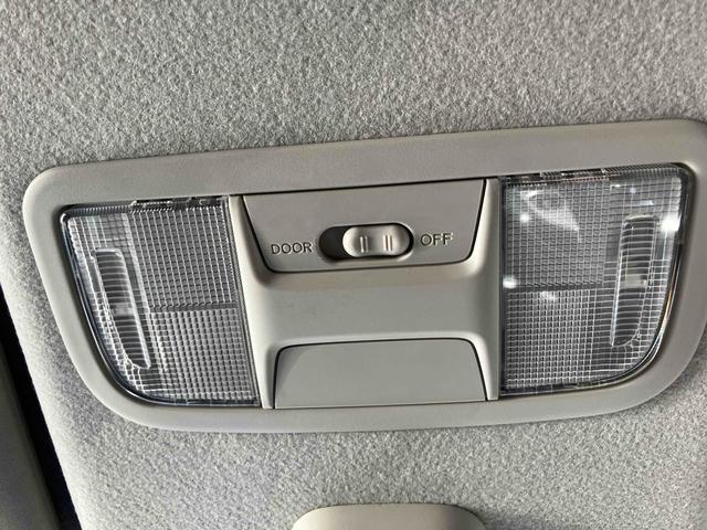 Ｎ－ＢＯＸ Ｇ　ＳＳパッケージ　バックカメラ　両側電動スライドドア　ナビ　ＴＶ　衝突被害軽減システム　スマートキー　アイドリングストップ　電動格納ミラー　ベンチシート　ＣＶＴ　盗難防止システム　ＡＢＳ　ＥＳＣ　ＵＳＢ　アルミホイール（40枚目）