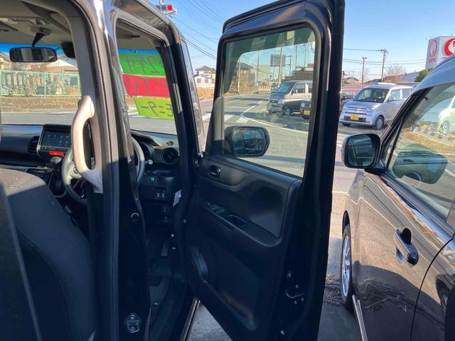 Ｎ－ＢＯＸ Ｇ　ＳＳパッケージ　バックカメラ　両側電動スライドドア　ナビ　ＴＶ　衝突被害軽減システム　スマートキー　アイドリングストップ　電動格納ミラー　ベンチシート　ＣＶＴ　盗難防止システム　ＡＢＳ　ＥＳＣ　ＵＳＢ　アルミホイール（41枚目）