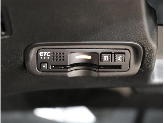 ヴェゼル ハイブリッドＸ・ホンダセンシング　地デジ　Ａクルーズ　Ｂモニ　スマキー　オートエアコン　ＶＳＡ　ＬＥＤヘッドライト　ＥＴＣ車載器　カーテンエアバッグ　ＡＢＳ　パワーウィンドウ　ＵＳＢ　Ｗエアバッグ（33枚目）