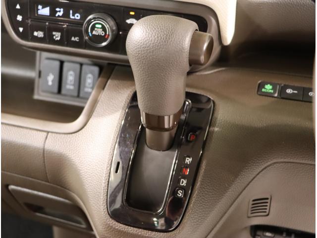 N-BOX L 衝突回避支援ブレーキ I-STOP クリソナ ドラレコ付 PW パワステ Sヒーター スマ-トキ- Bカメ 地デジTV ナビ&TV サイドエアバック 横滑り防止 ETC車載器 LEDライト DVD(17枚目)