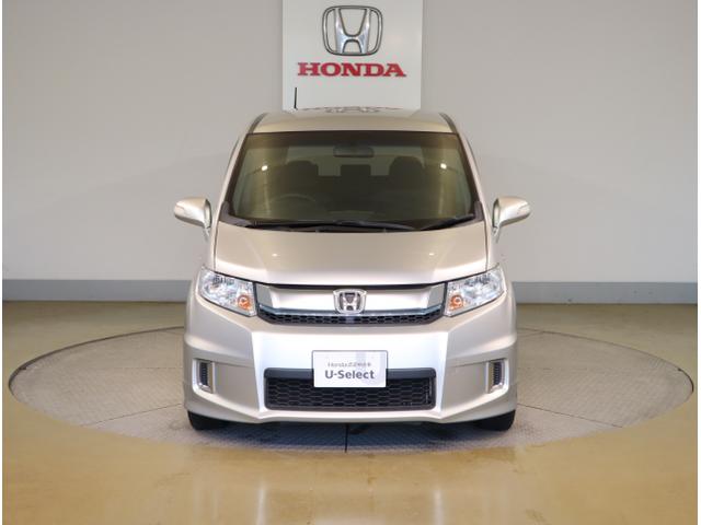 フリードスパイクハイブリッド ハイブリッド エアバッグ ワンセグ ナビTV パワーウインドウ 横滑り防止 キーレスキー パワステ 左右スライドドア Wエアバッグ ETC オートエアコン ABS リアカメラ DVD再生可 iストップ(2枚目)