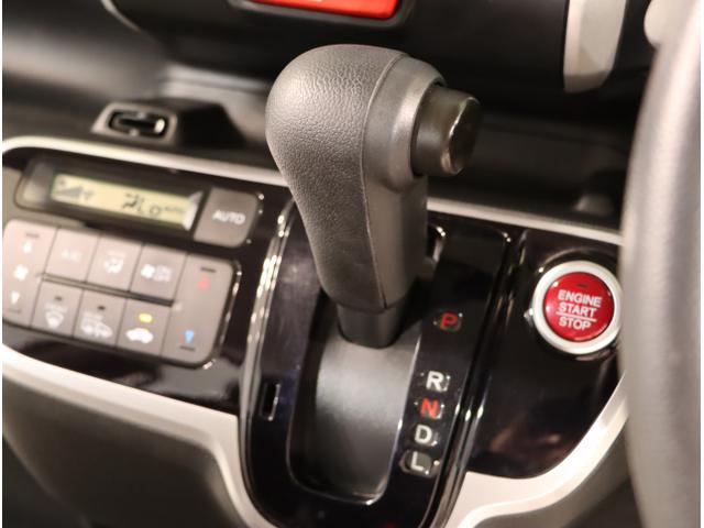 N-BOX GSSパッケージ Iストップ 両側スライド片側電動ドア ダブルエアバック TVナビ イモビ 1セグTV 前席シートヒーター スマートキー&プッシュスタート ベンチシ-ト ETC付き キーレスエントリ(17枚目)