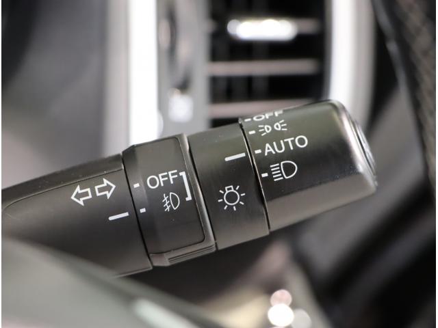 オデッセイハイブリッド ハイブリッドアブソルート・EXホンダセンシング 衝突被害軽減S PWシート LEDライト 地上デジタル Pアシスト 3列シート オートクルーズ オートエアコン USB ESC オットマン 盗難防止装置(35枚目)