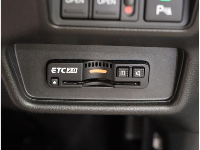 オデッセイハイブリッド ハイブリッドアブソルート・EXホンダセンシング 衝突被害軽減S PWシート LEDライト 地上デジタル Pアシスト 3列シート オートクルーズ オートエアコン USB ESC オットマン 盗難防止装置(37枚目)